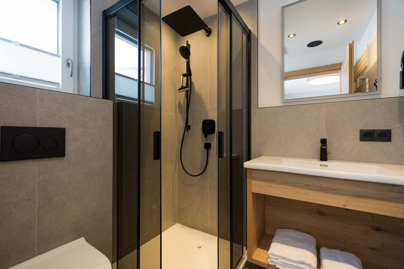 (C)ungerank Com 0K8A6476