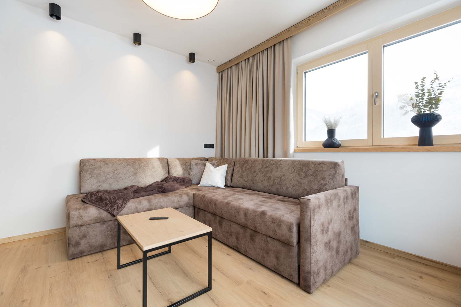 (C)ungerank Com 0K8A6554