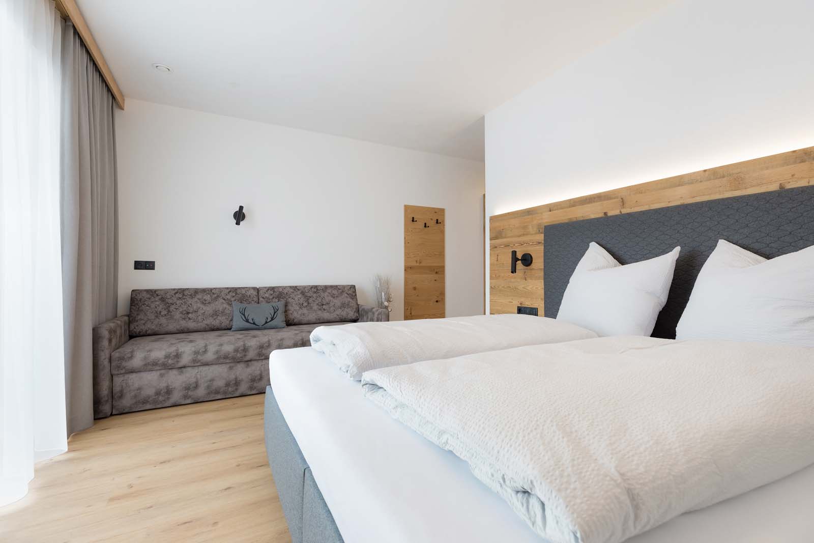 (C)ungerank Com 0K8A6704