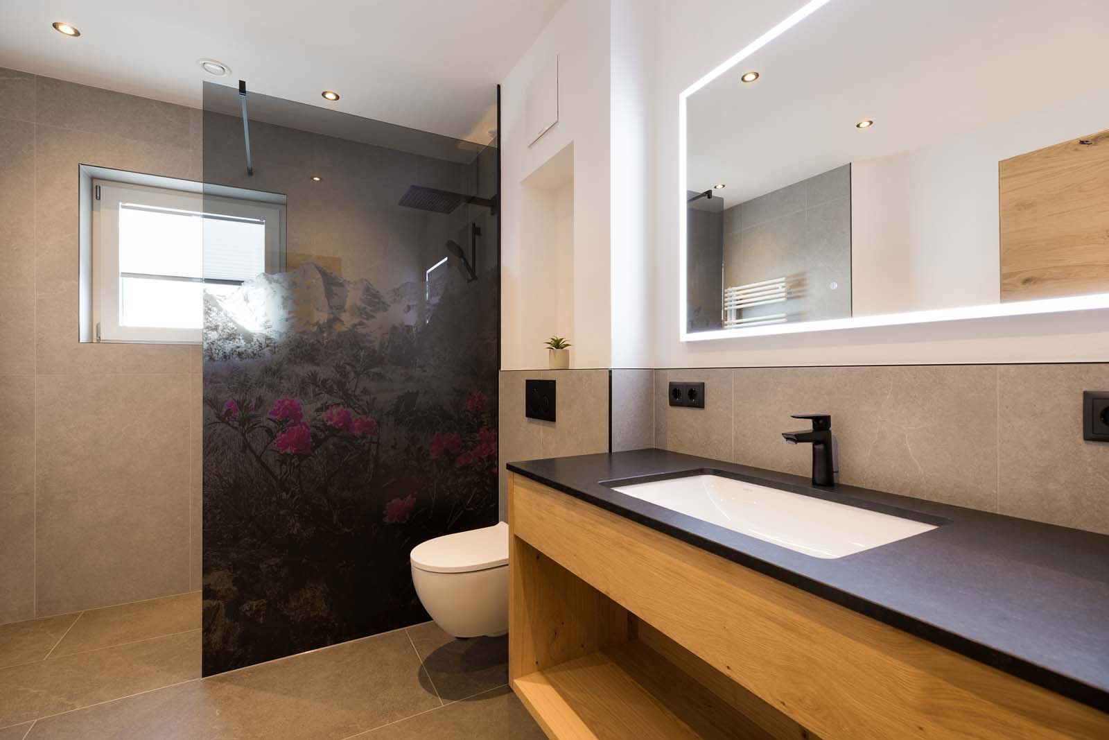 (C)ungerank Com 0K8A6746