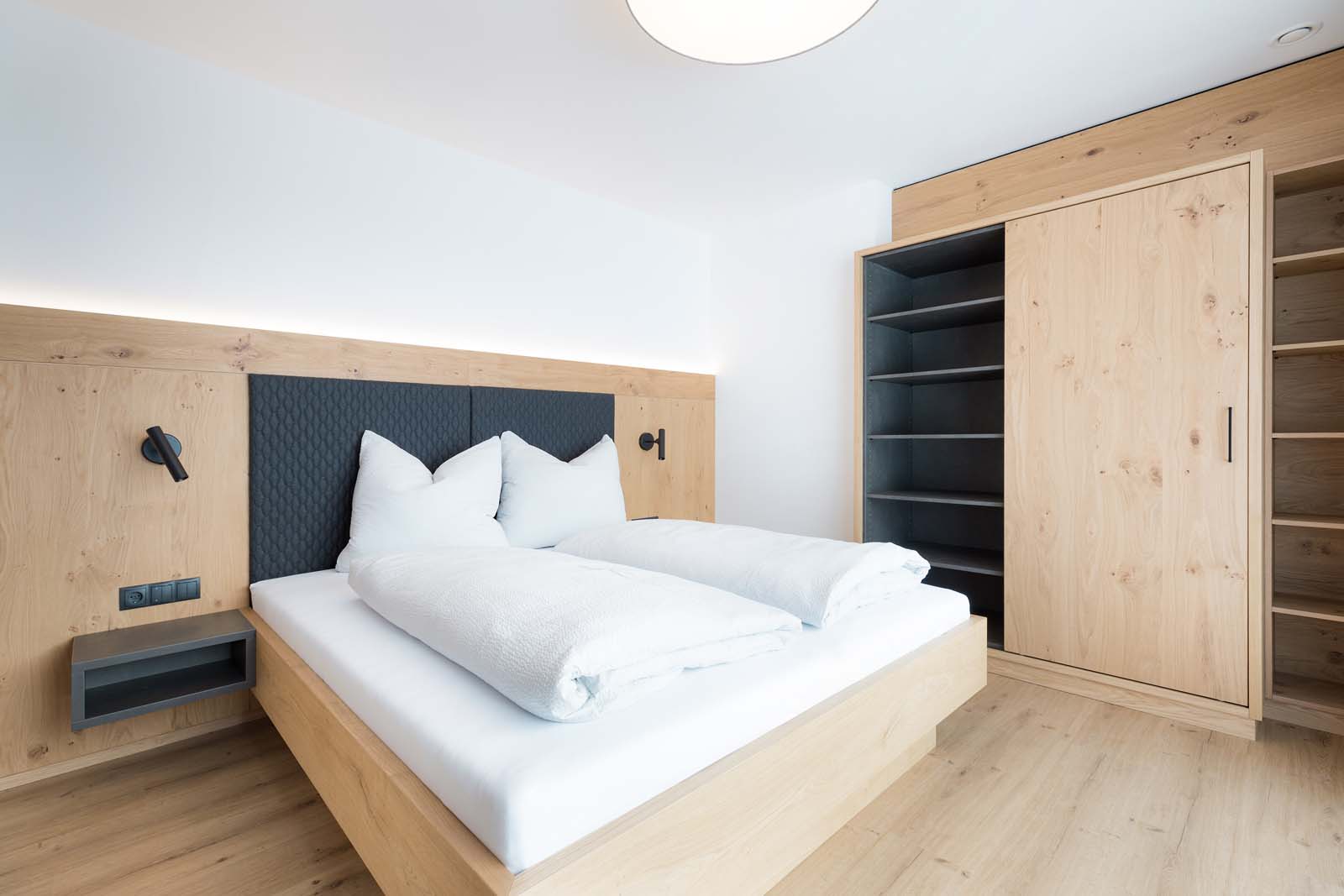 (C)ungerank Com 0K8A5830