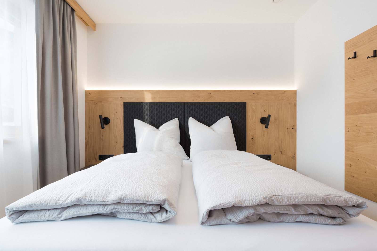 (C)ungerank Com 0K8A5986